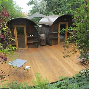 https://foudres-du-chene-du-py.hotels-rhonealpes.com